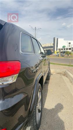 جيب جراند شيروكي